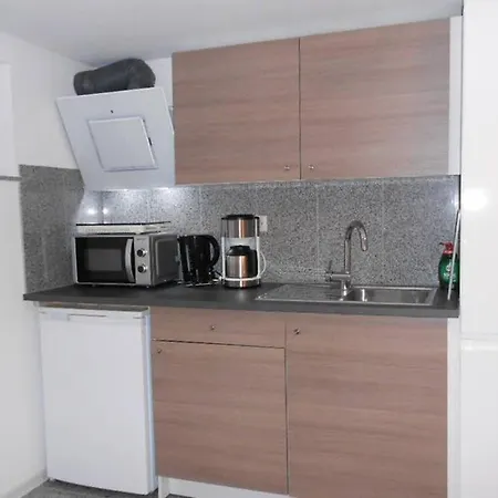 In Direkter Naehe Zu Basel